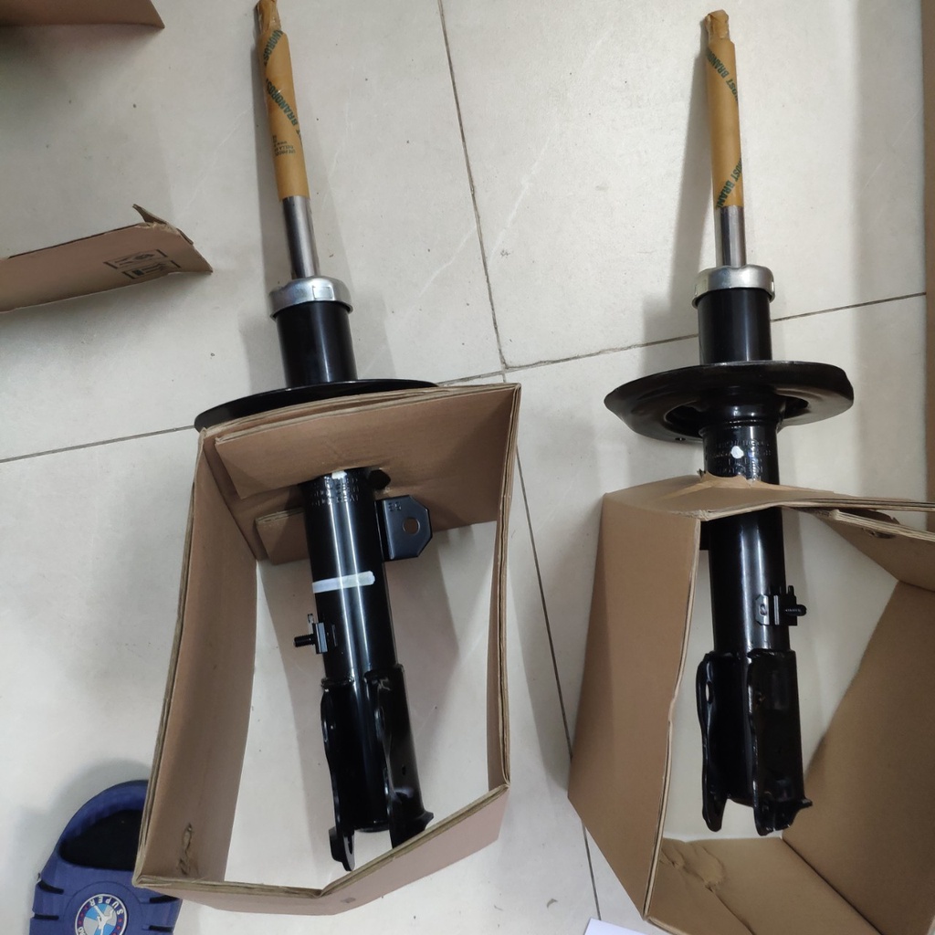 Giảm xóc trước Xpander hàng chính hãng