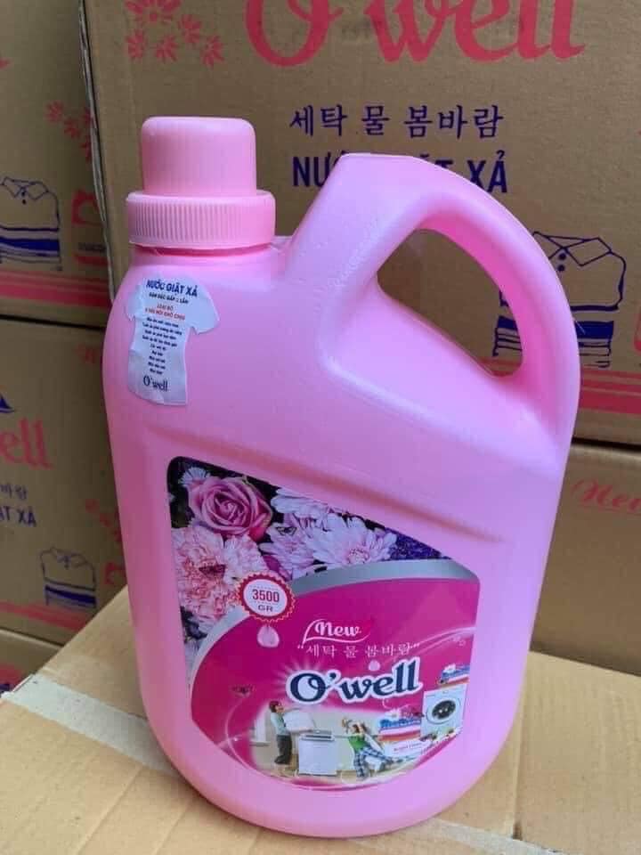 Nước giặt Owell can 3.5 lít.