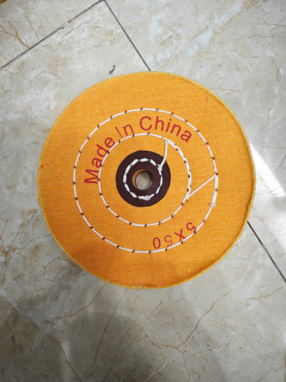 Bánh nỉ vải bố đánh bóng