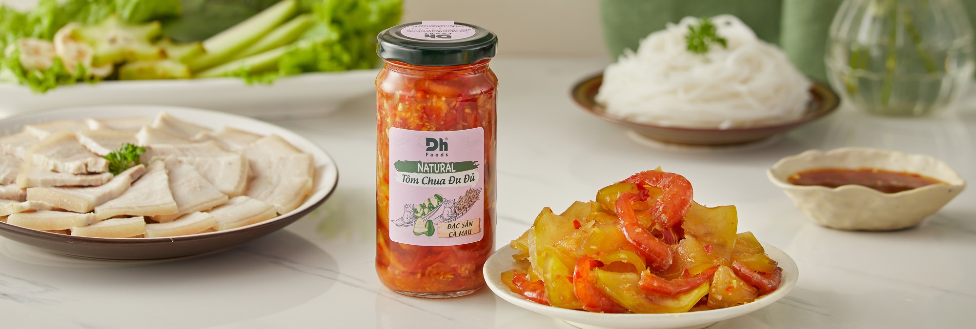 NATURAL TÔM CHUA ĐU ĐỦ