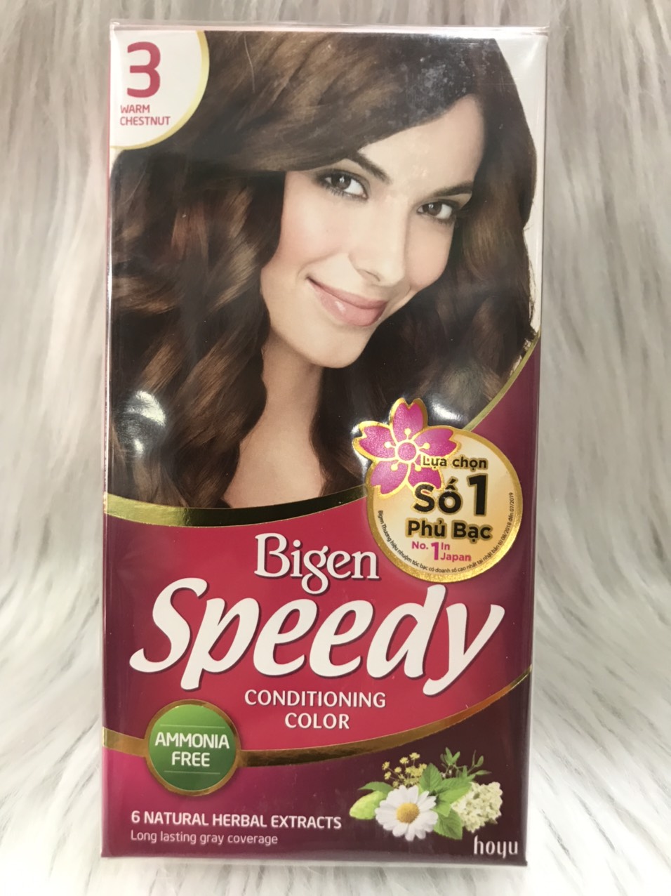 Thuốc nhuộm tóc Bigen Speedy số 3 Màu Nâu Nhạt