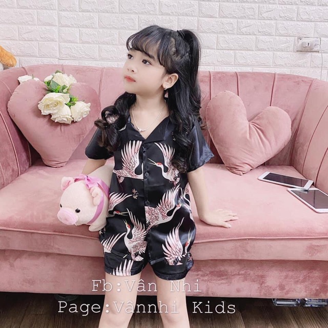 Bộ lụa chim hạc (18-30kg) cho bé gái