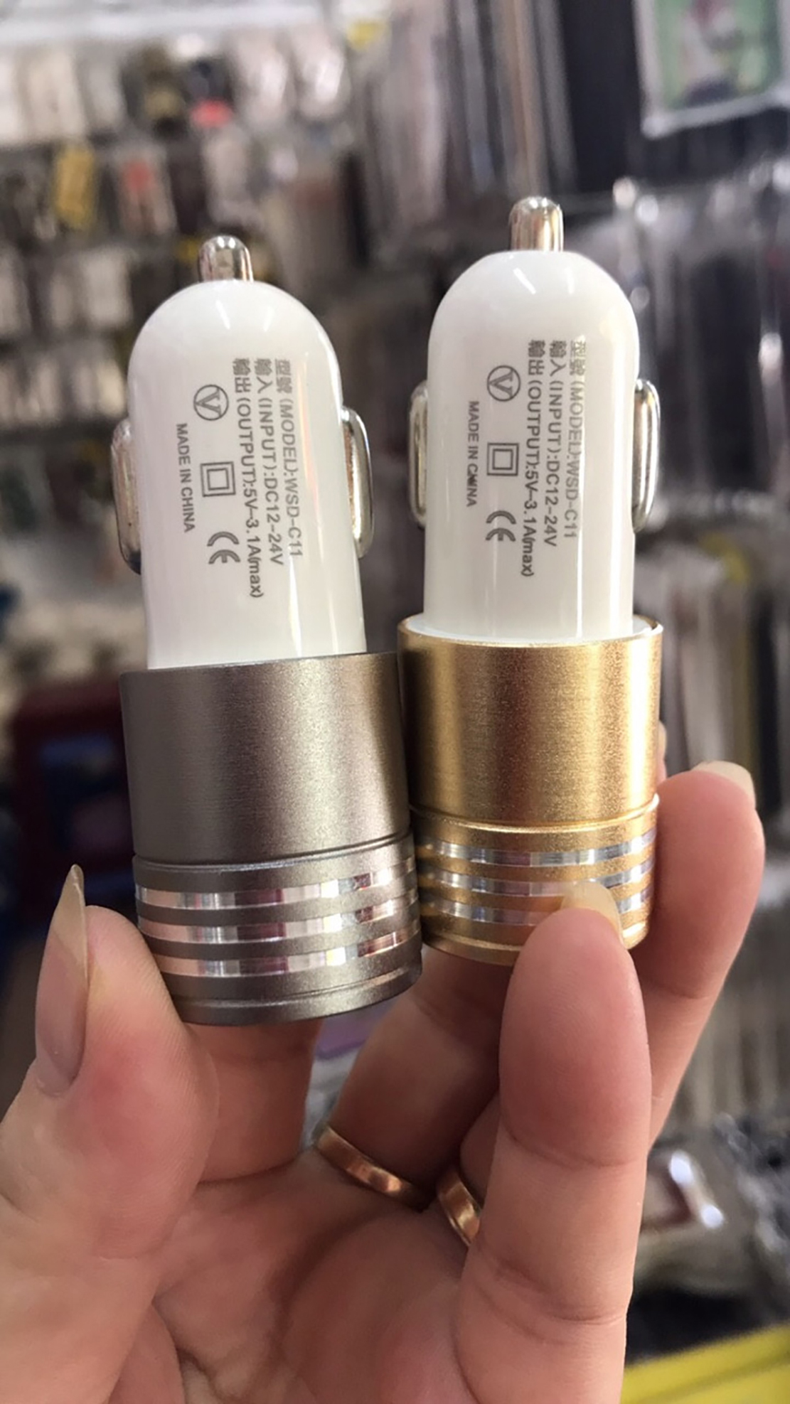 Tẩu sạc xe hơi 2 cổng USB 3.1A