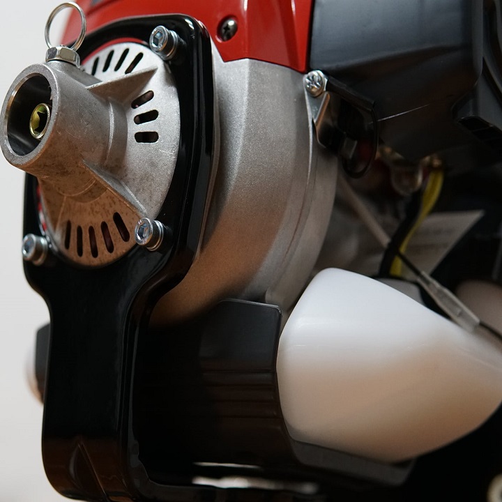 Máy Cắt Cỏ 2 Thì Kawasaki TJ53E Cần Mềm