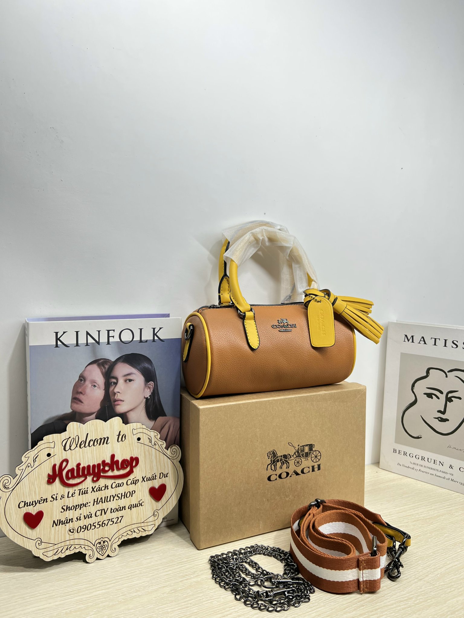 Túi đeo chéo nữ C O A C H fullbox size 18*14*8 cm