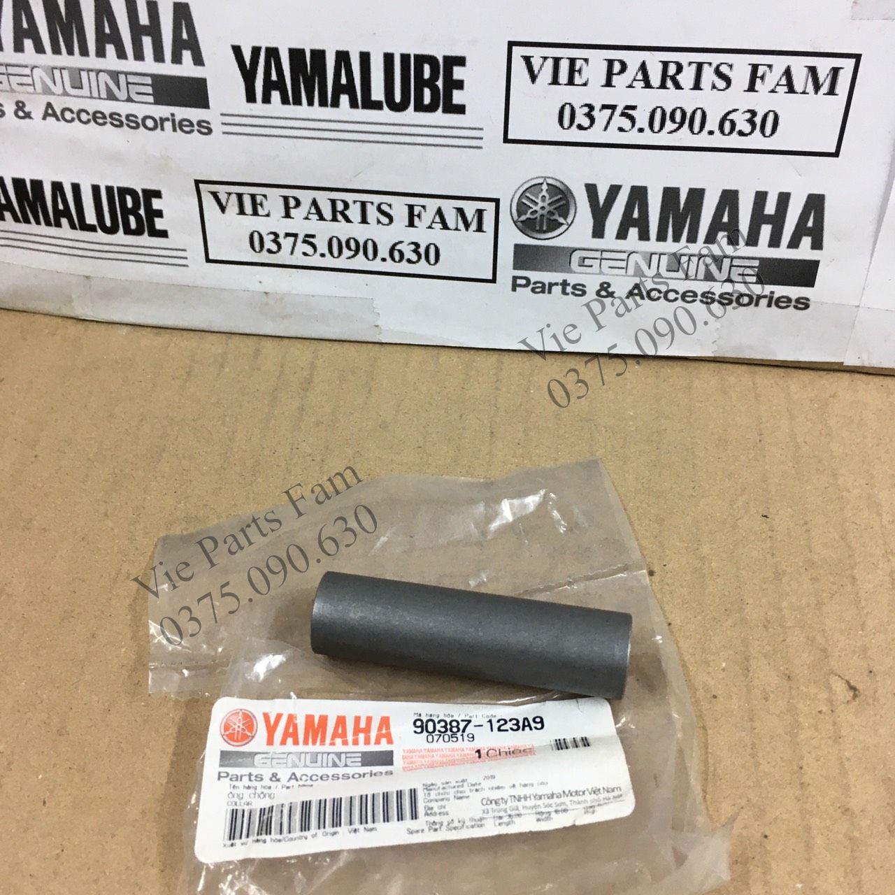 Ống chỉ bánh sau exciter 135 5 số côn tay 2011-2014 , hàng din yamaha mới 100%