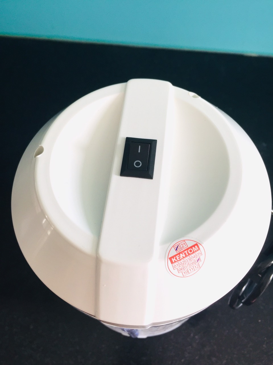 Đèn diệt muỗi và côn trùng Kentom KT 950-msclv