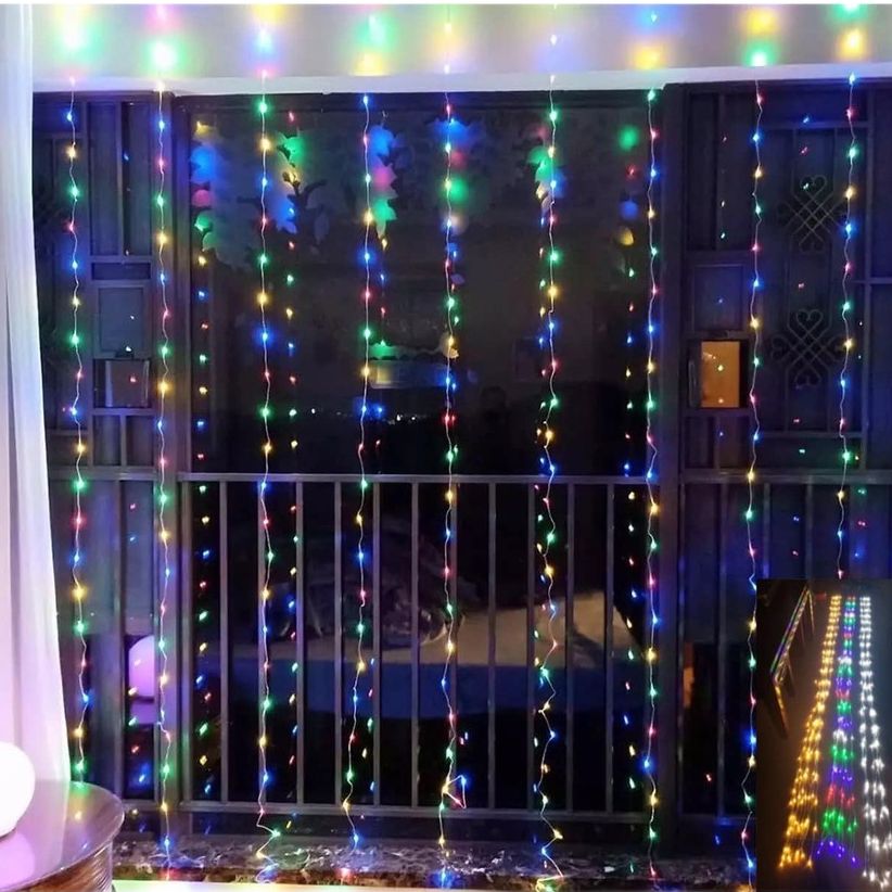 Đèn Led Thác Nước Thả Mành Kiểu Mưa Rơi 10 Sợi 2m