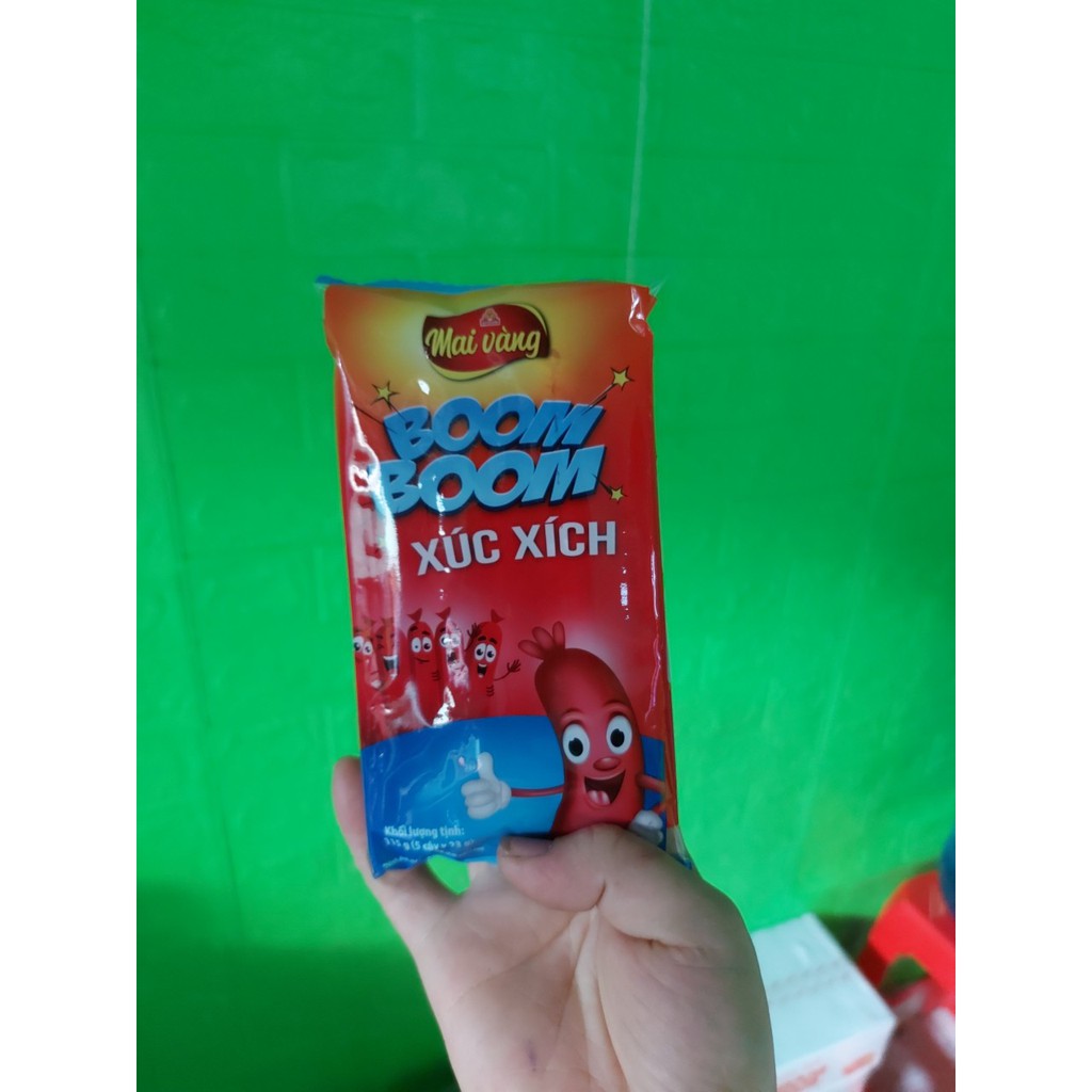 1 Thùng xúc xích boom boom vissan (100 cây x 23g).