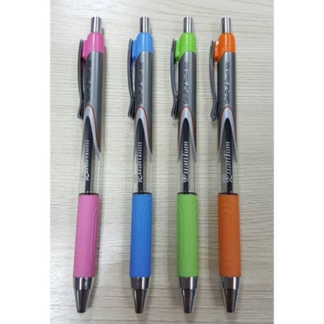 Bút bi Quantum 007 ( 50 cái/hộp)