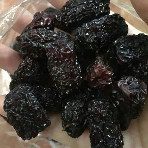 Táo tào đen siêu dẻo , quả to 1kg