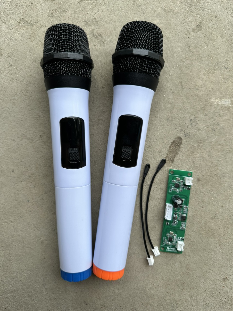 micro không dây loa kéo VHF bản mới 2023