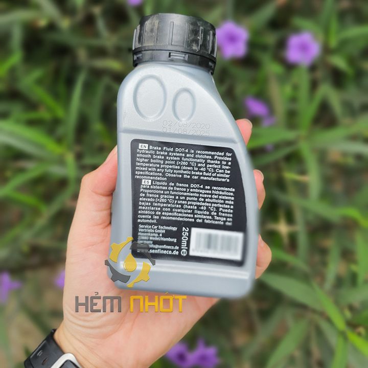 [HẺM NHỚT] Dầu thắng (phanh) DOT 4 Senfineco 5556 chai 250ml