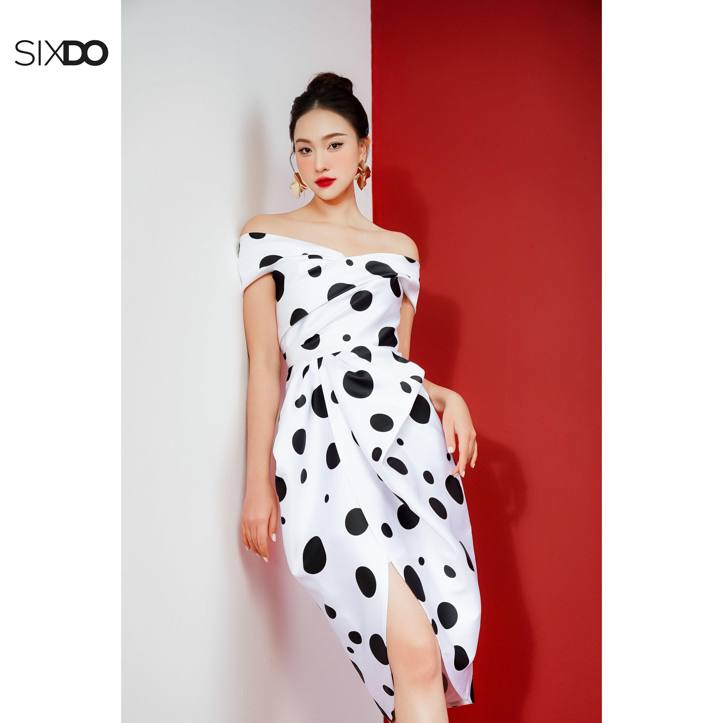 Đầm taffeta trắng chấm bi đen SIXDO (White Polka Dots Midi Taffeta Dress)