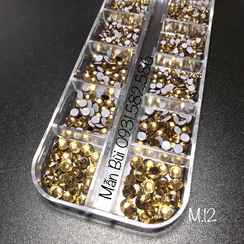 Đá chân keo cao cấp màu trà, khay 1440 viên mix size