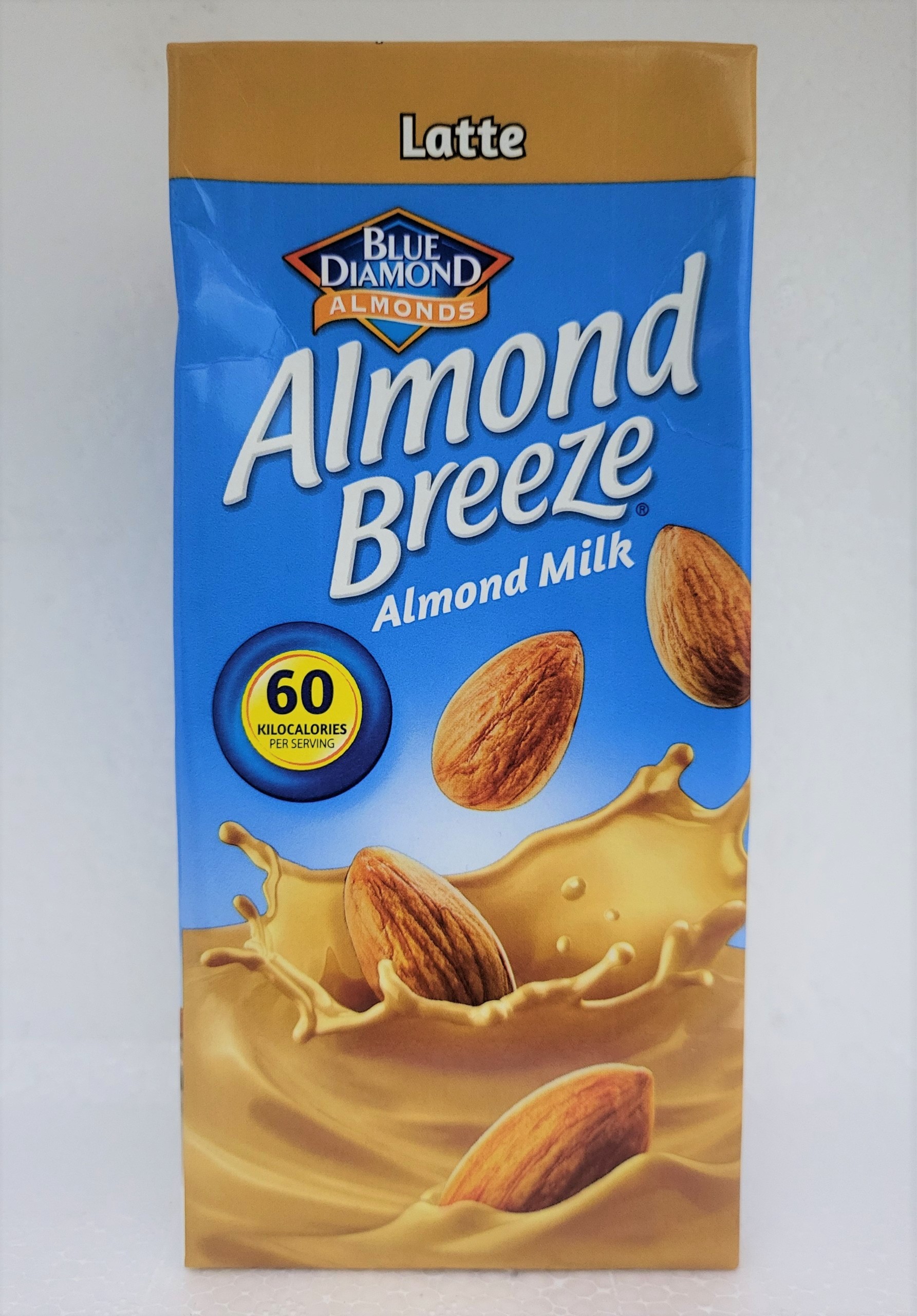 Hộp LATTE 946ml SỮA HẠNH NHÂN Thailand BLUE DIAMOND Almond Milk Breeze