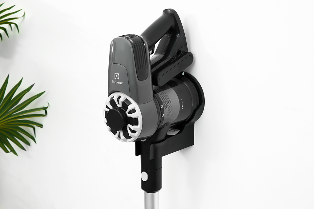 [Trả góp 0%] Máy hút bụi không dây Electrolux EFP31315