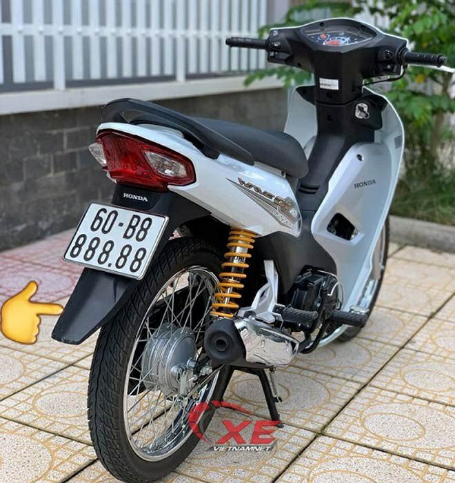 bộ 3 món chụp đèn hậu wave a 110 đời 2017-2020 zin