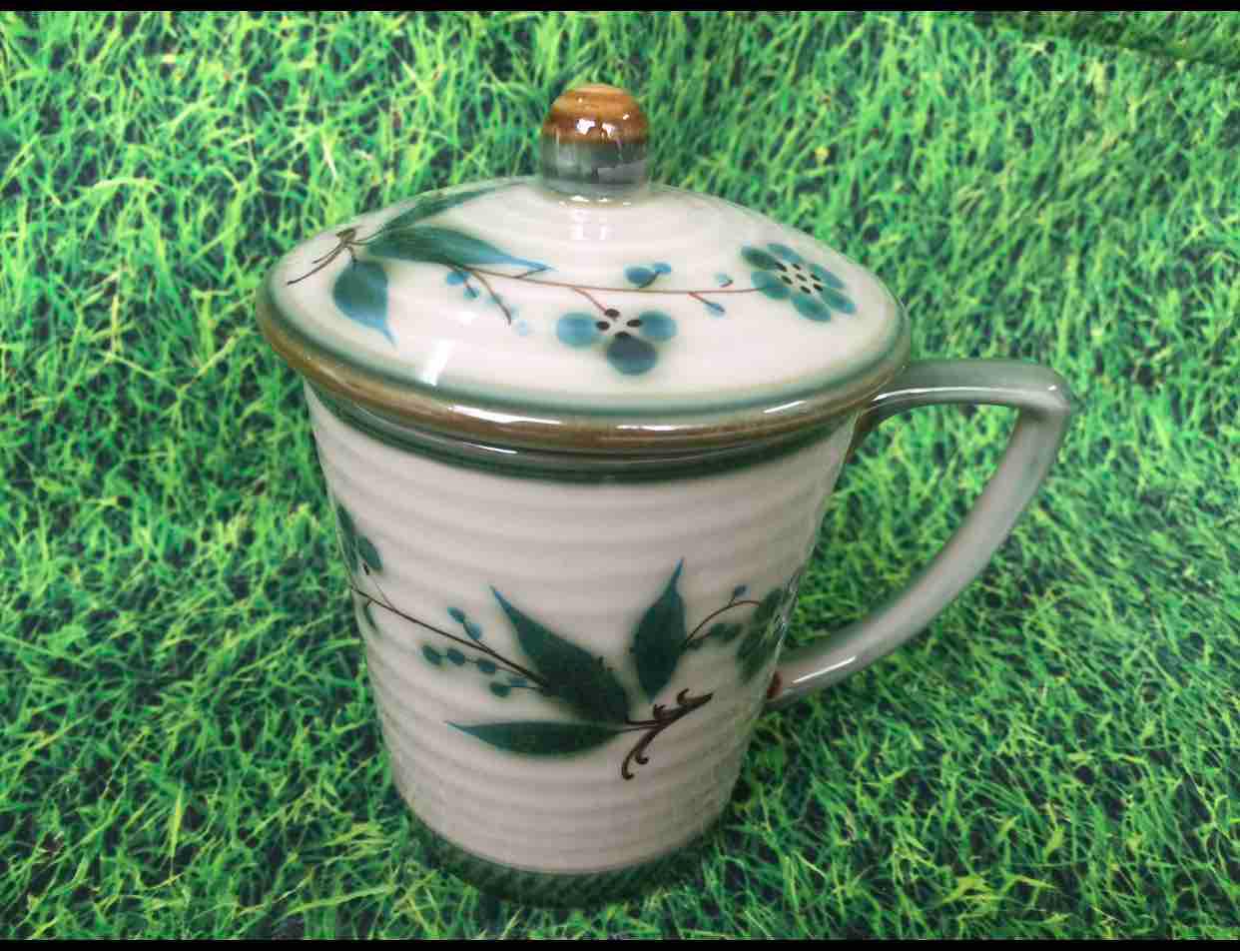 Cốc sứ Bát Tràng vẽ đào xanh dung tích 330ml