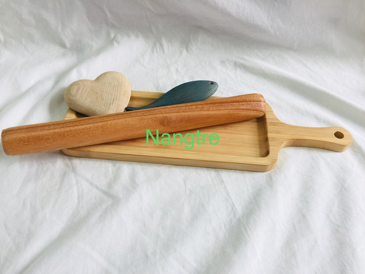Cây lăn bột làm bánh bằng gỗ