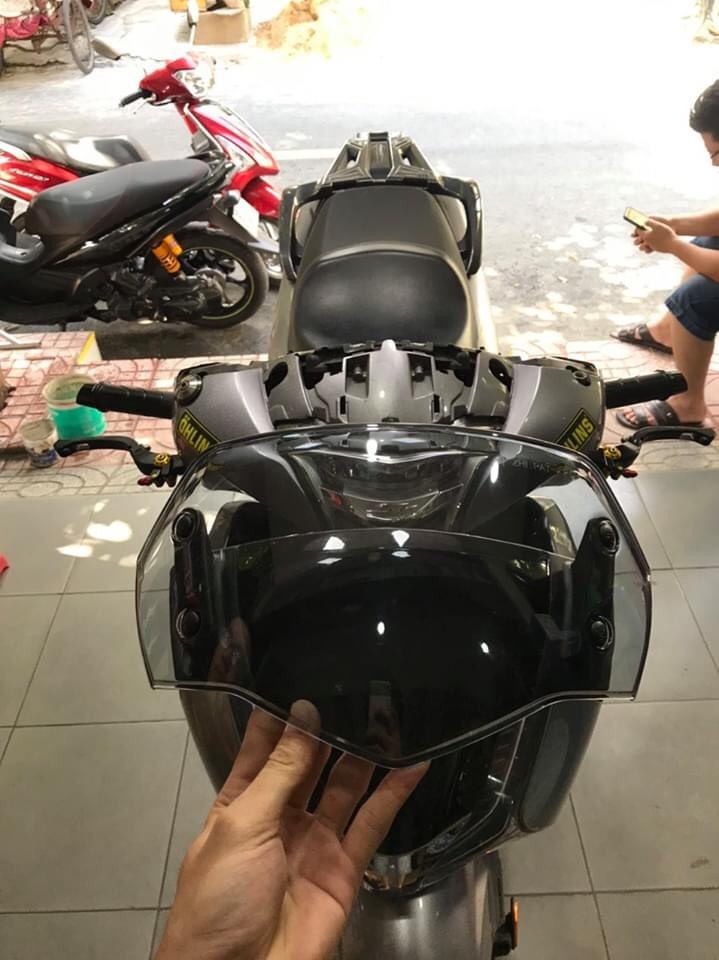 KÍNH CHẮN GIÓ ZHIPAT SHVN 2017-2019