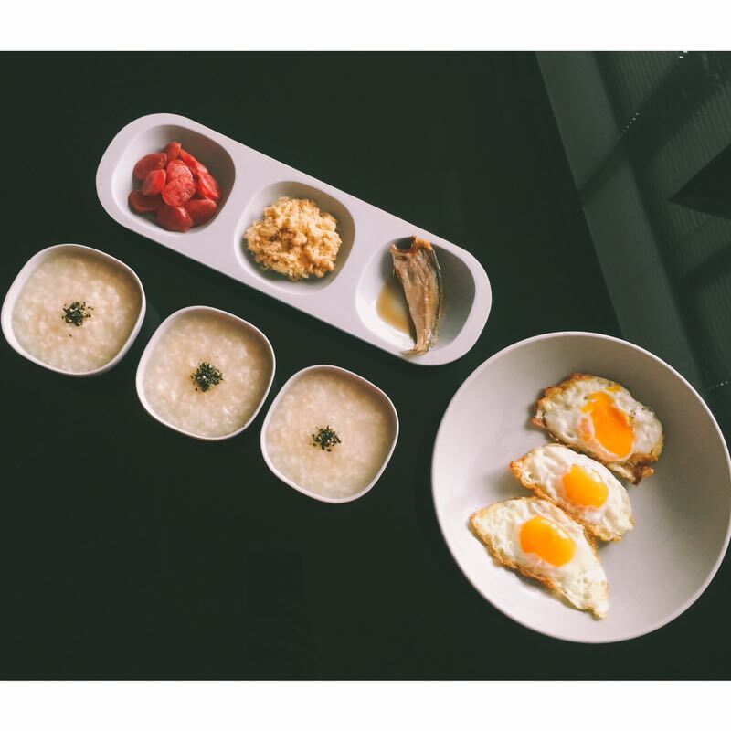 Khay ăn dặm sợi tre 3 ngăn cho bé (không bao gồm bát, thìa dĩa)