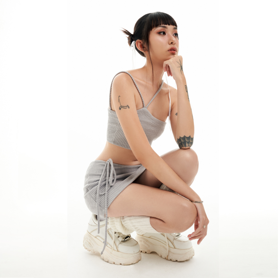 Set Áo Croptop Và Chân Váy Thắt Eo Tôn Dáng KENNEDY SET - RORA