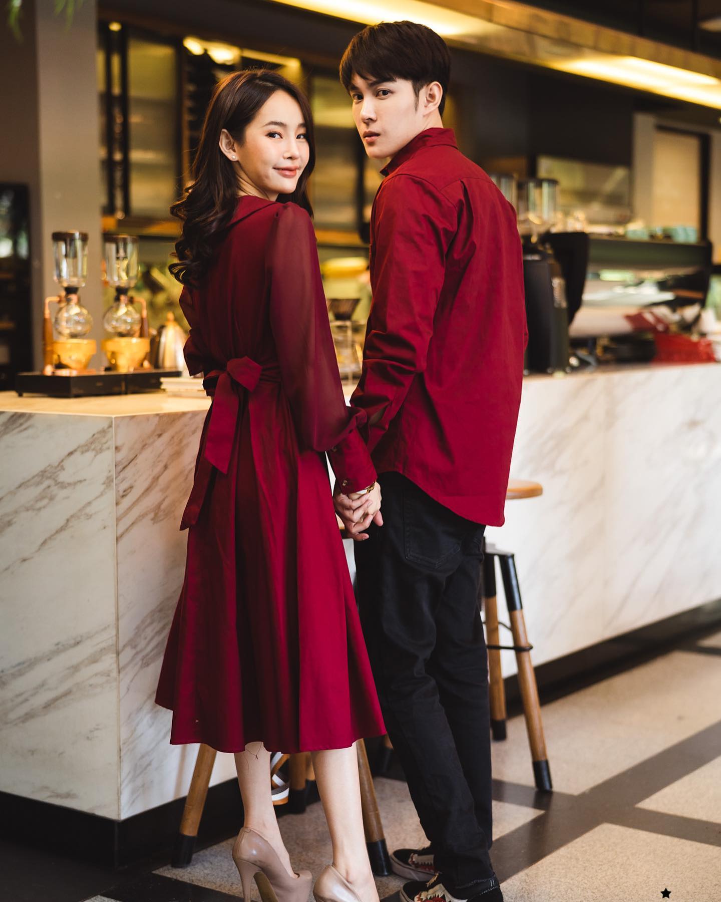 [HCM]Set đồ đôi nam nữ đỏ phối tay voan