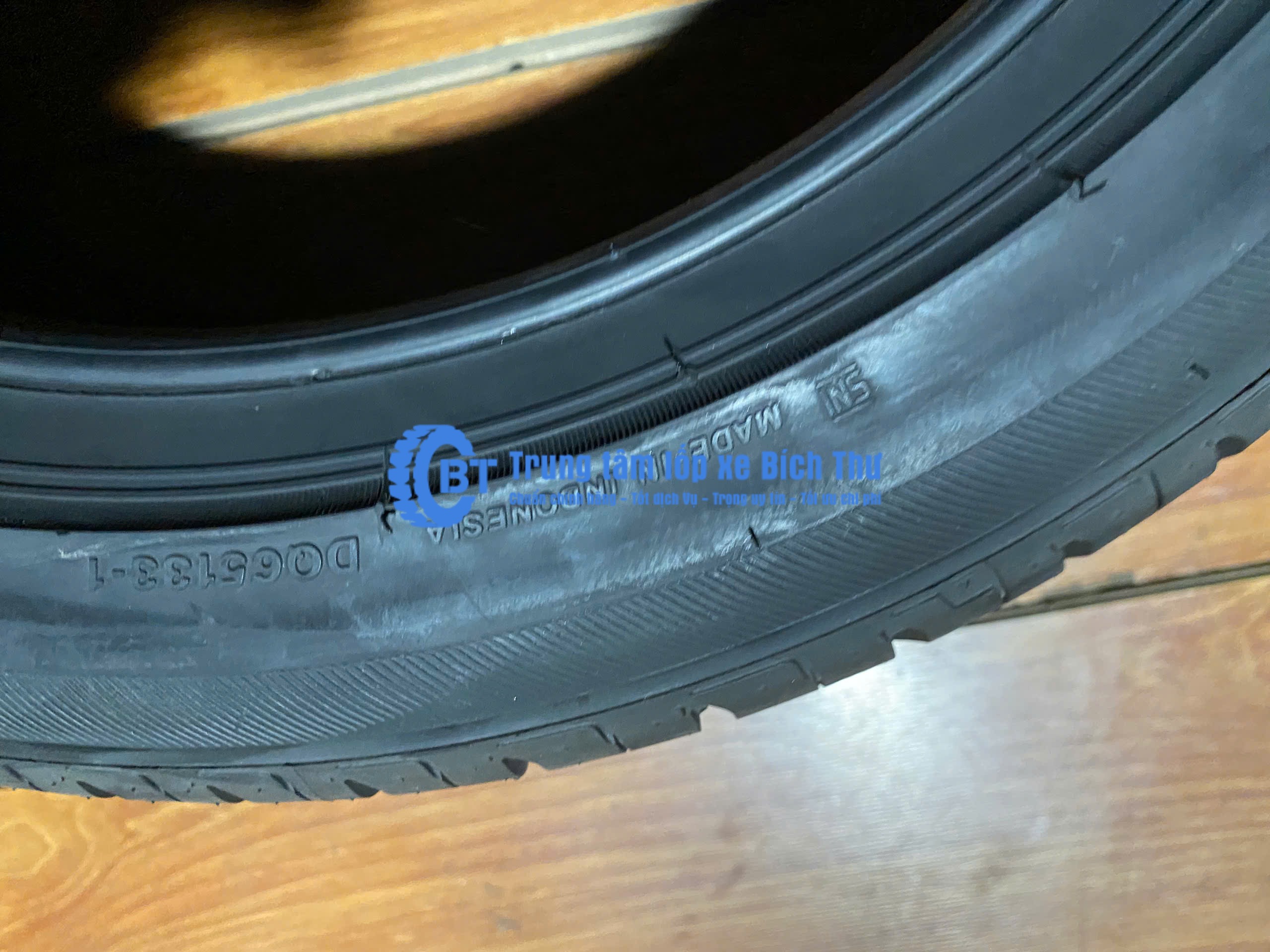 Lốp Bridgestone 175/50R15 EP150