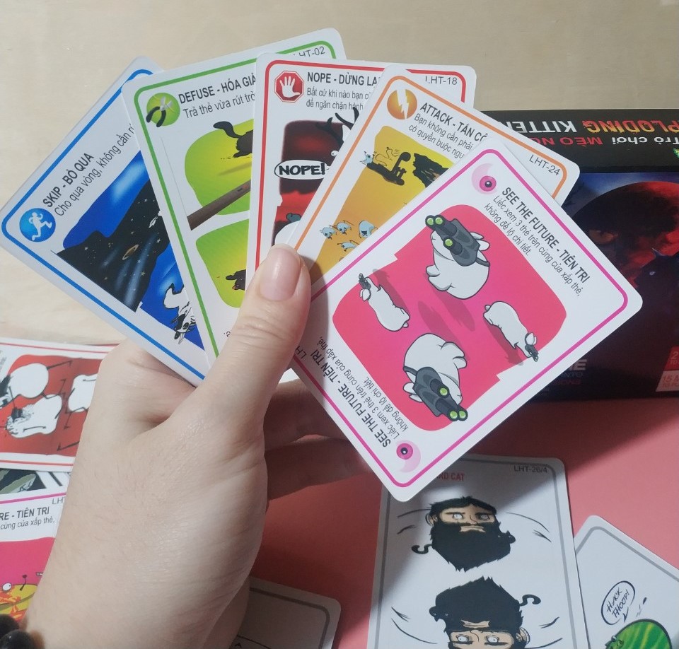 Bộ trò chơi Board Game Mèo Nổ Exploding Kittens 56 thẻ phiên bản TIẾNG VIỆT