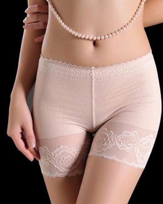 SÉT 2 QUẦN ĐÙI REN MẶC TRONG VÁY