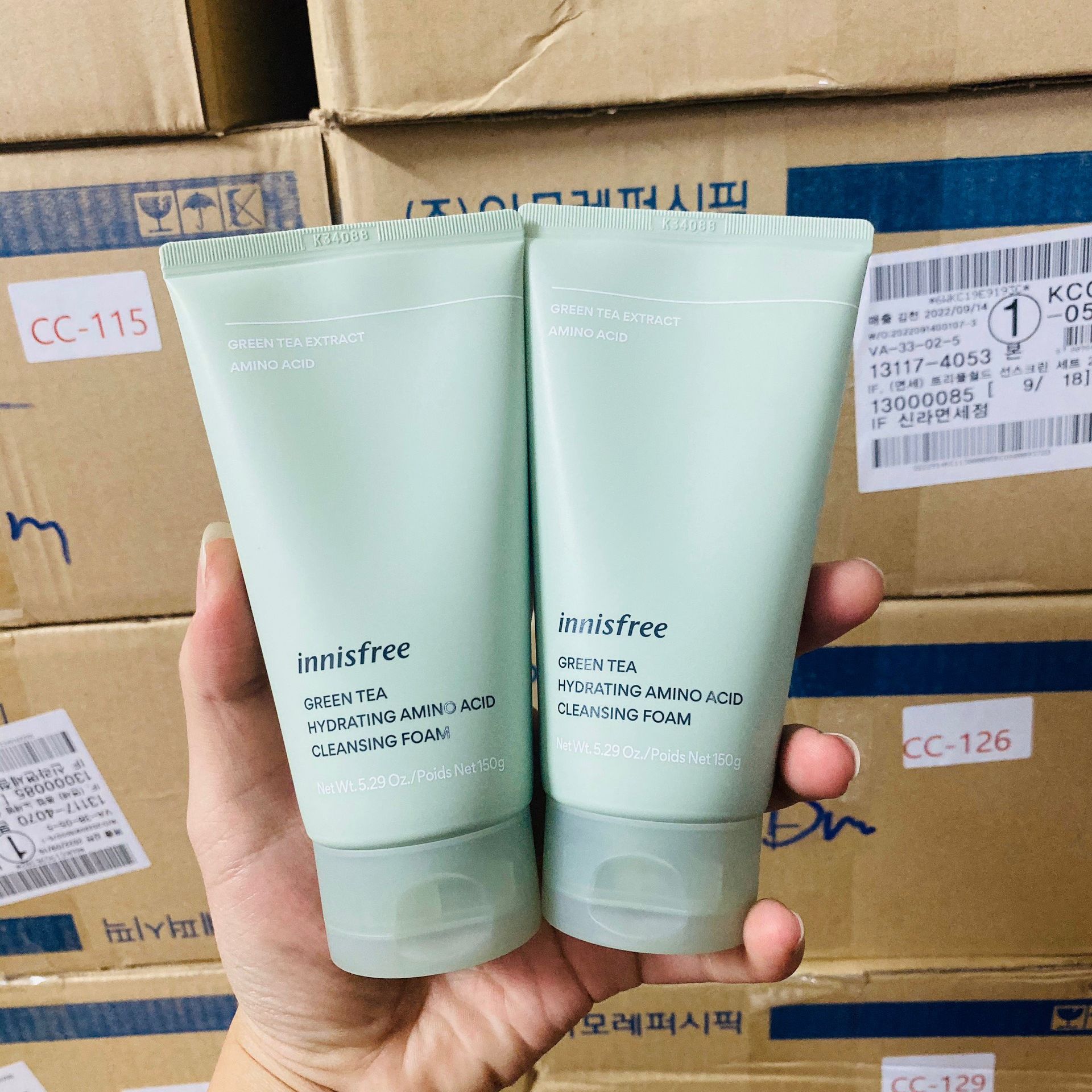 (Mẫu mới) Sữa rửa mặt Innisfree trà xanh và Innisfree tro núi lửa 150ml