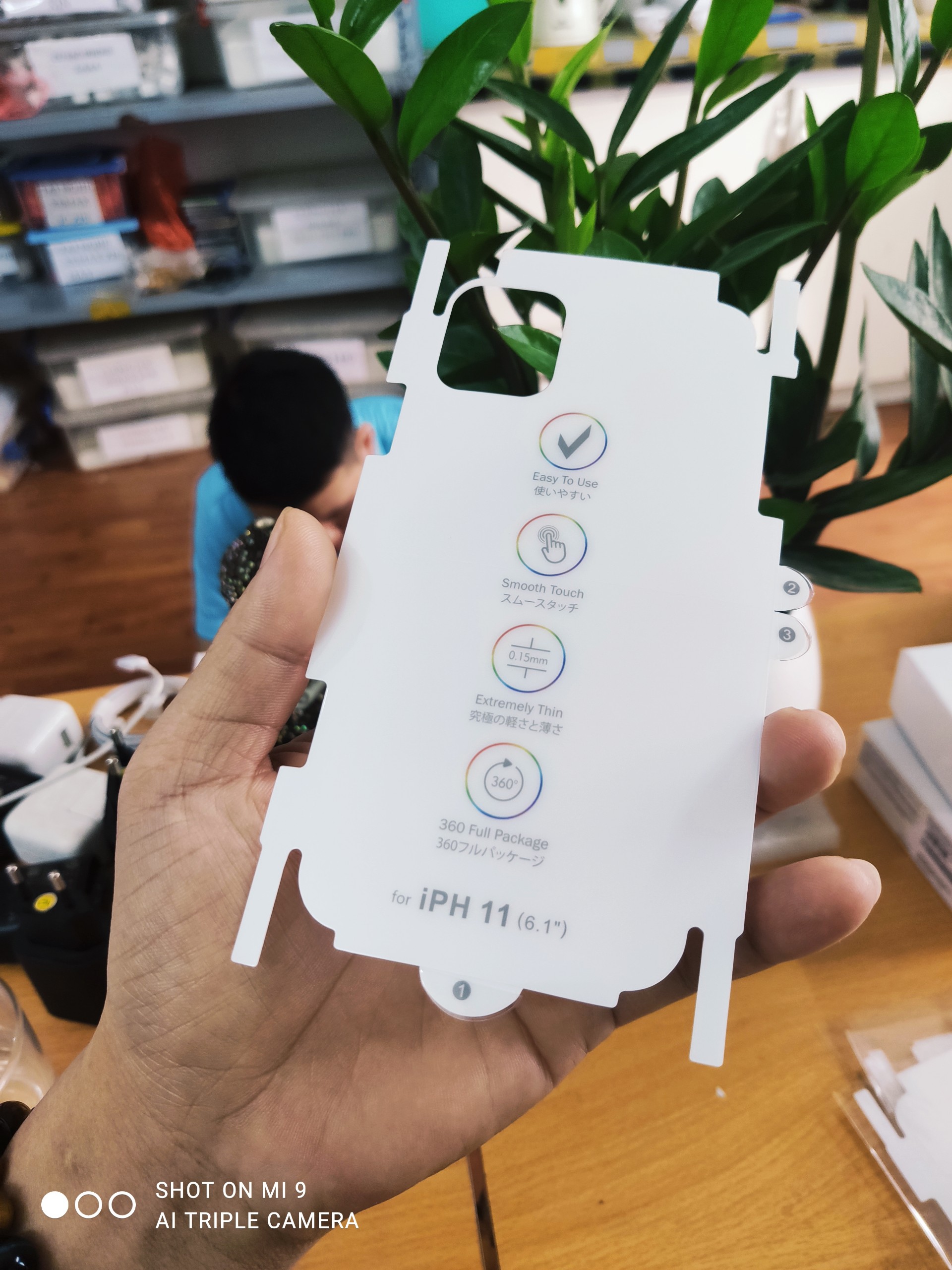 miếng dán  ppf mặt lưng iphone 11 / 11 pro/ 11 pro max tự phục vết xước