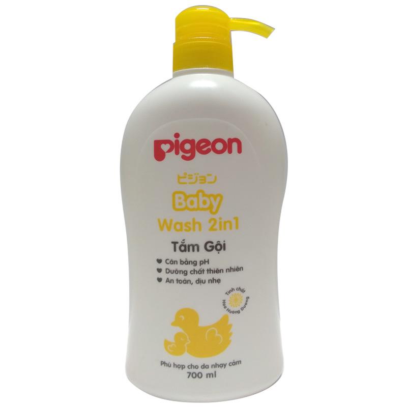 [Tặng áo thun cho bé] Sữa tắm gội 2IN1 Pigeon 700ml