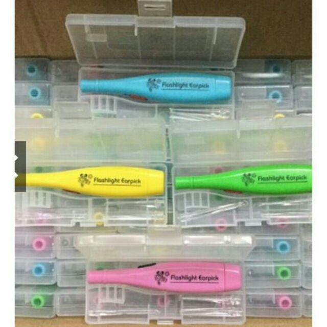 Lấy ráy tai có đèn, có hộp