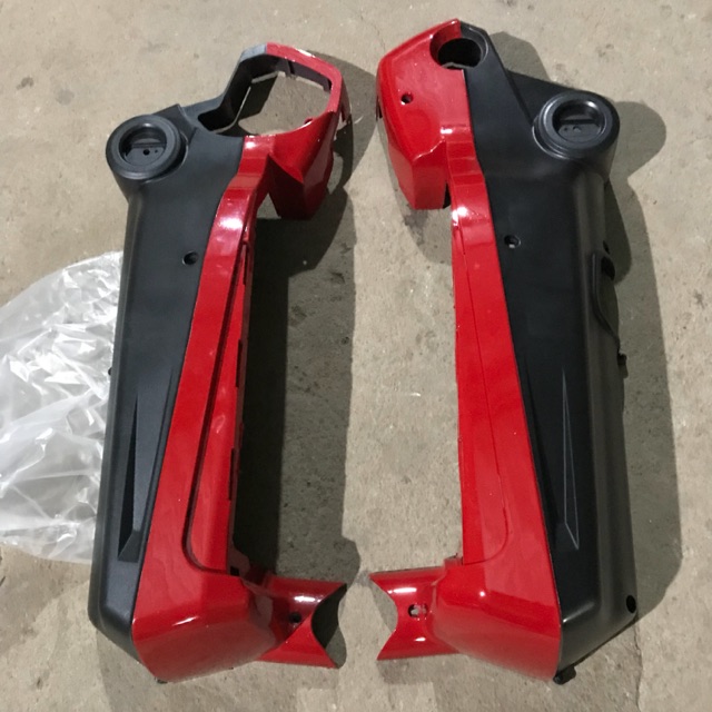 Nhựa ốp bình xe máy điện M133 ( bộ 2 bên)