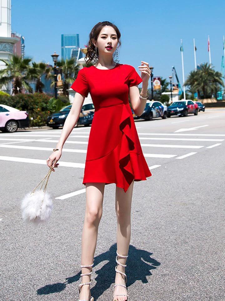 ĐẦM ĐUÔI CÁ PHỐI BÈO CỰC XINH