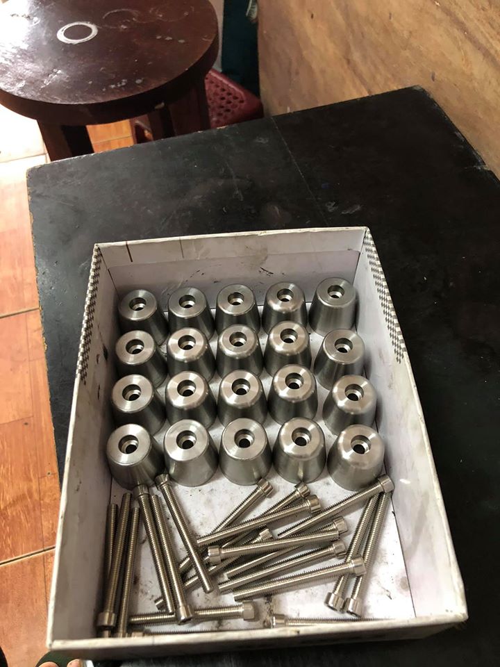Gù Inox Chống Rung Siệu Đầm Tay