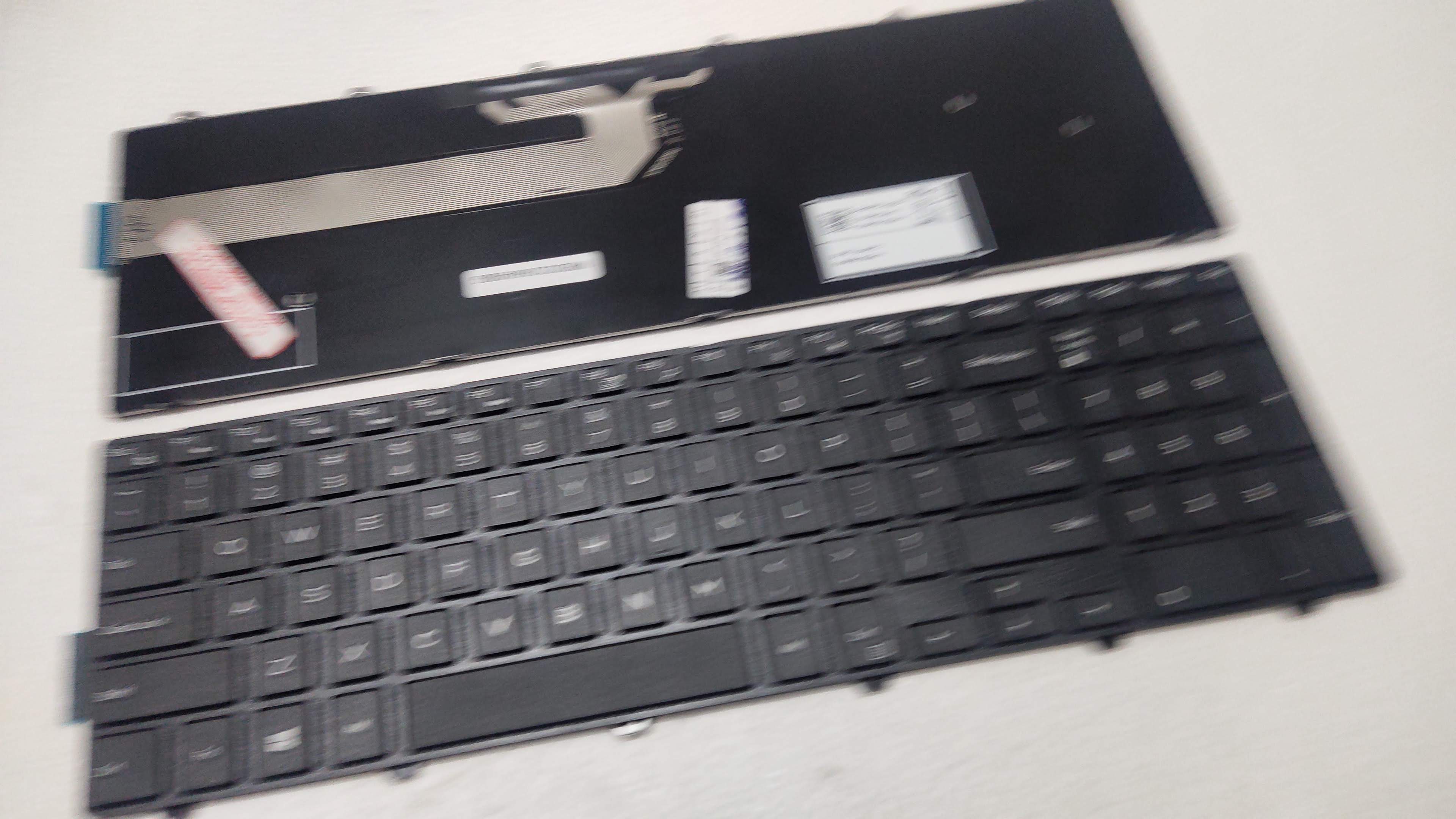 Bàn phím laptop Dell Inspiron 3576 zin