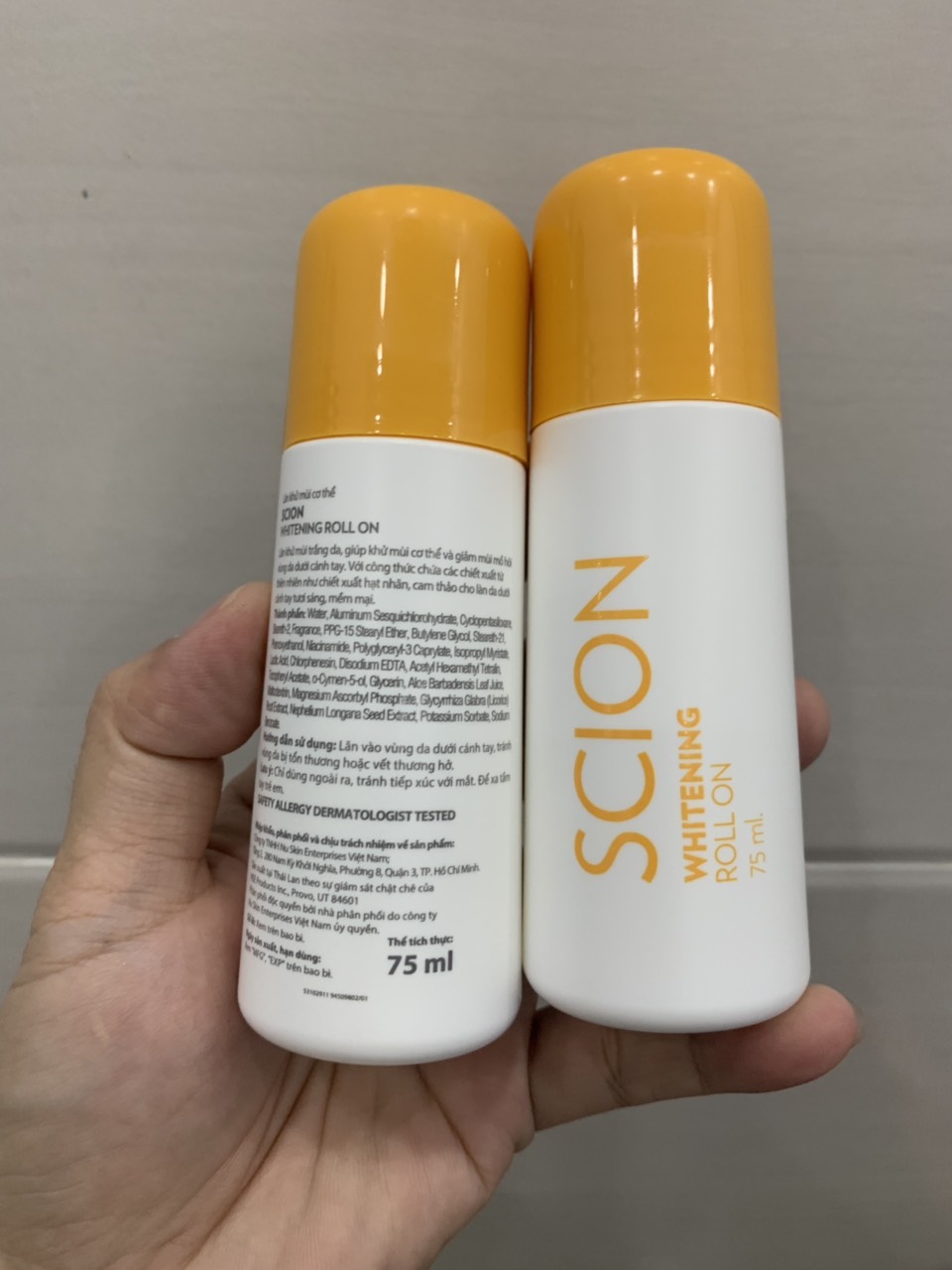 [HCM]Bộ 2 lăn khử mùi scion nuskin