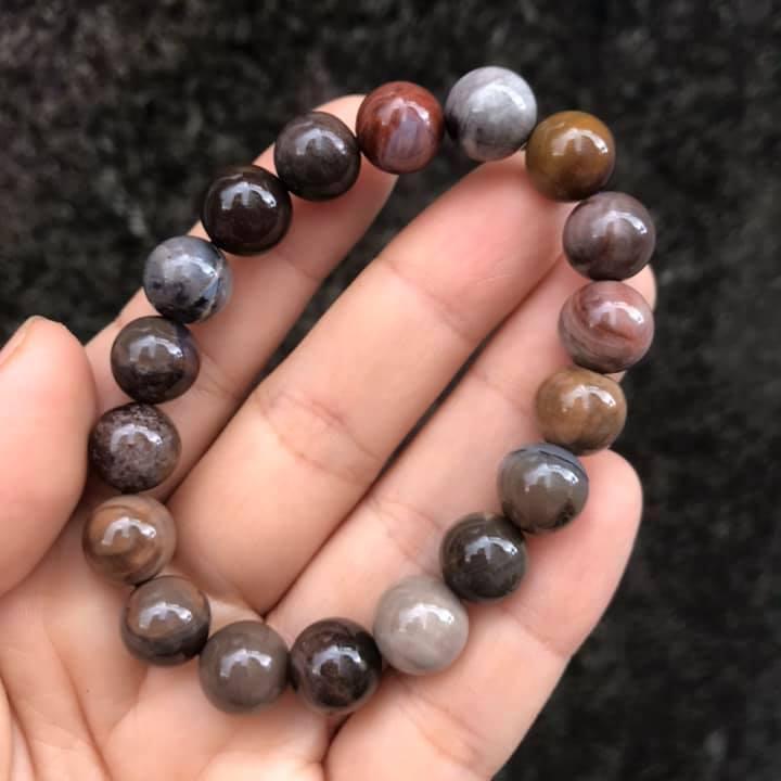 [HCM]VÒNG TAY GỖ HÓA THẠCH 10LY- TẶNG KÈM DÂY VÀ HẠT DỰ PHÒNG