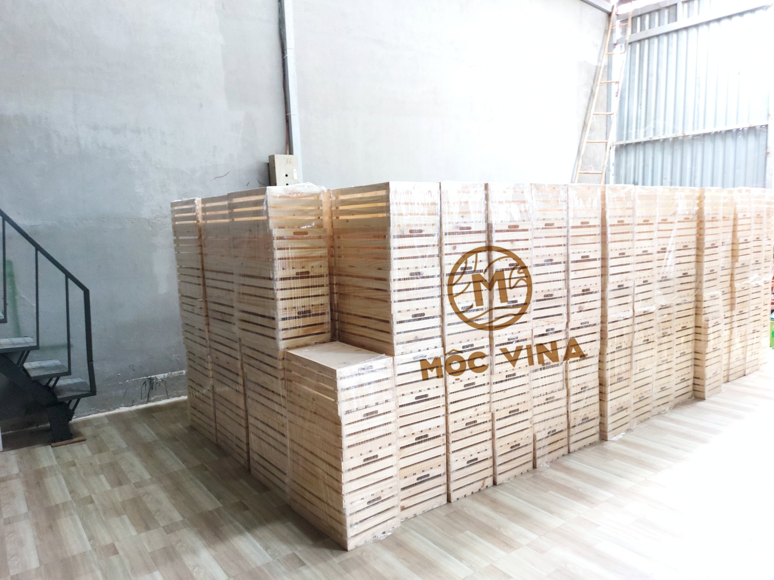 Thùng gỗ đa năng gỗ thông-hộp gỗ pallet gỗ thông