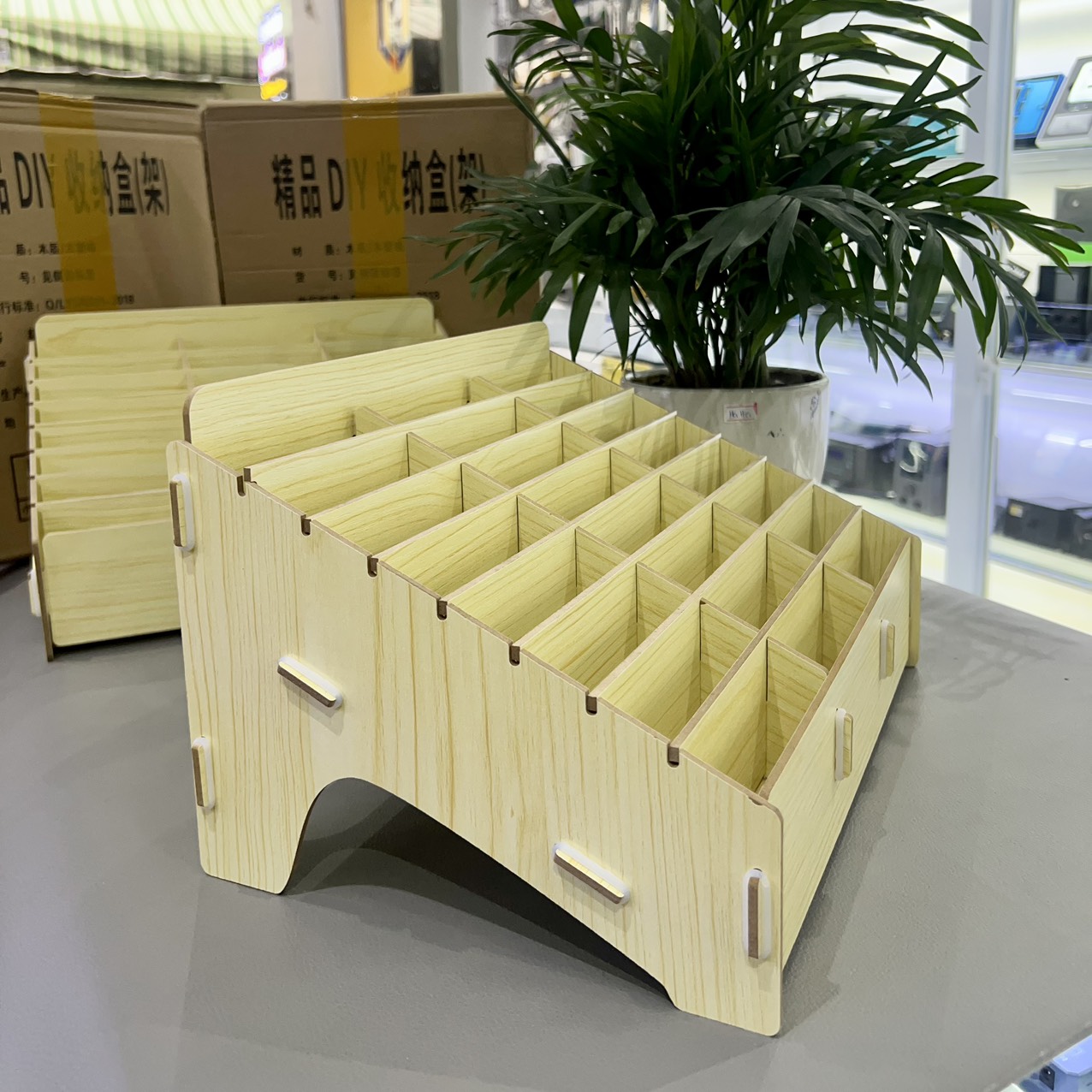 Kệ gỗ đa năng 24 ngăn dễ dàng lắp ráp