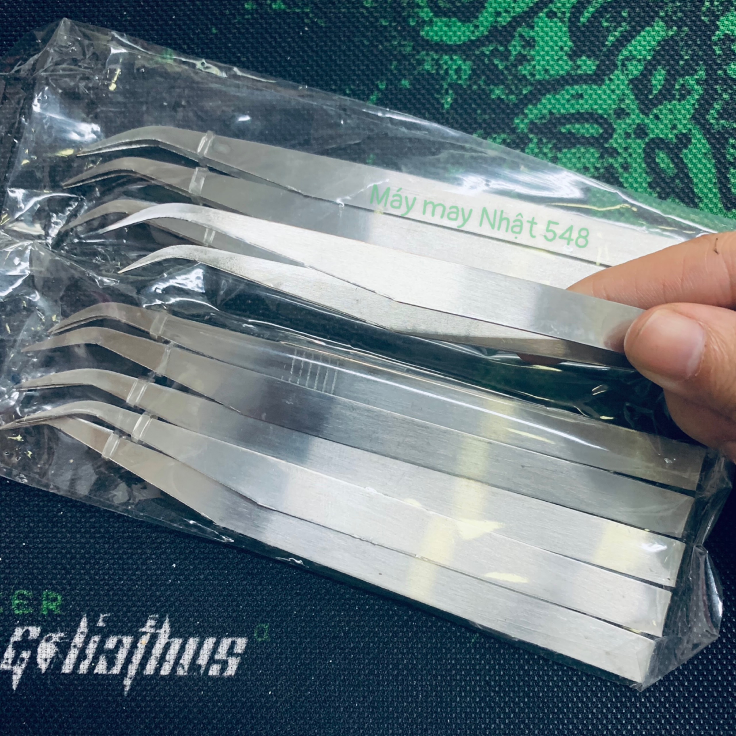 NHÍP KẸP XỎ CHỈ CHO MÁY VẮT SỔ - CHẬP - TRẦN ĐÈ