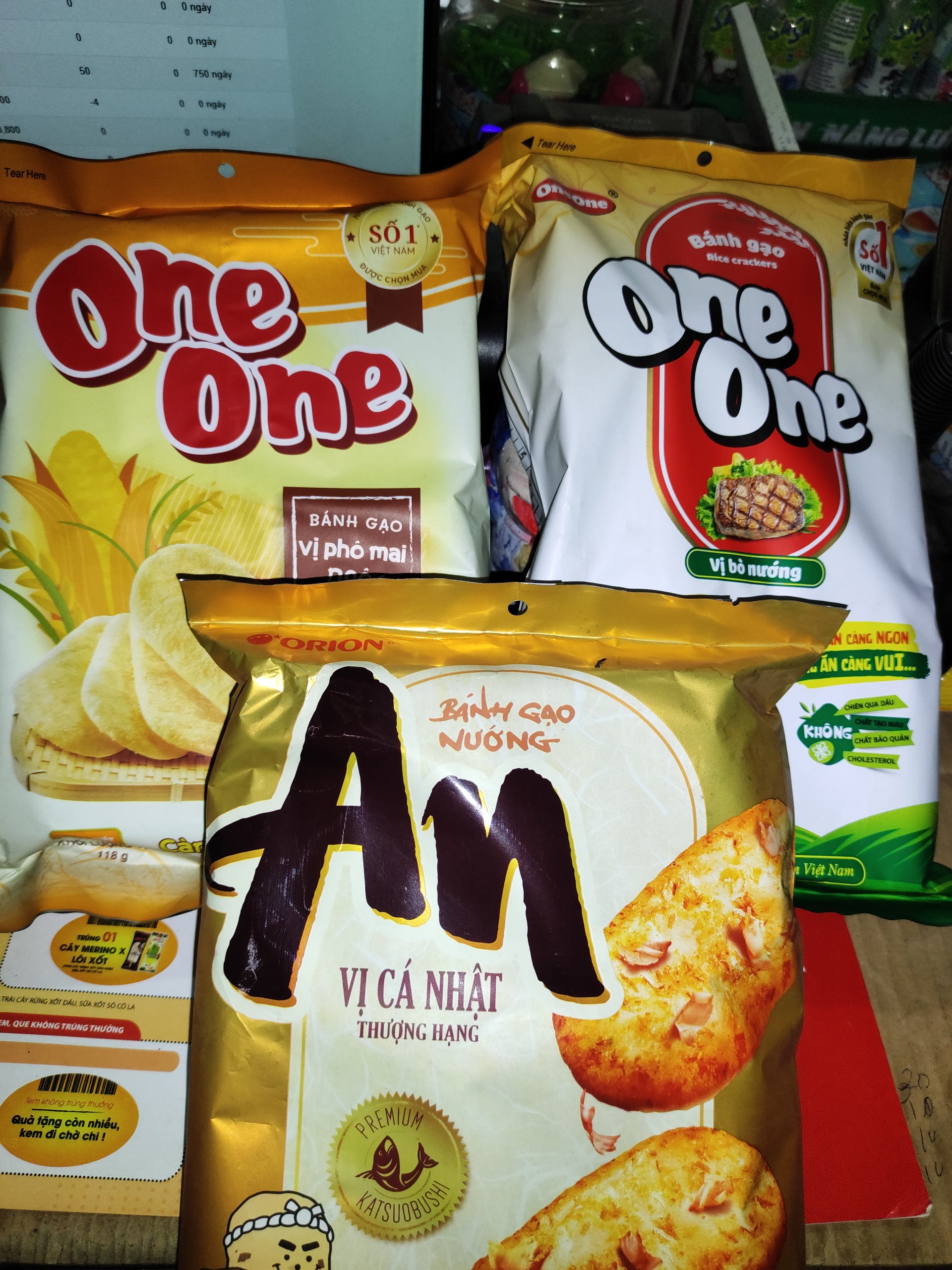 BÁNH GẠO ONE ONE VỊ PHÔ MAI 118G  (Shạp Bánh Hoàng Yến)