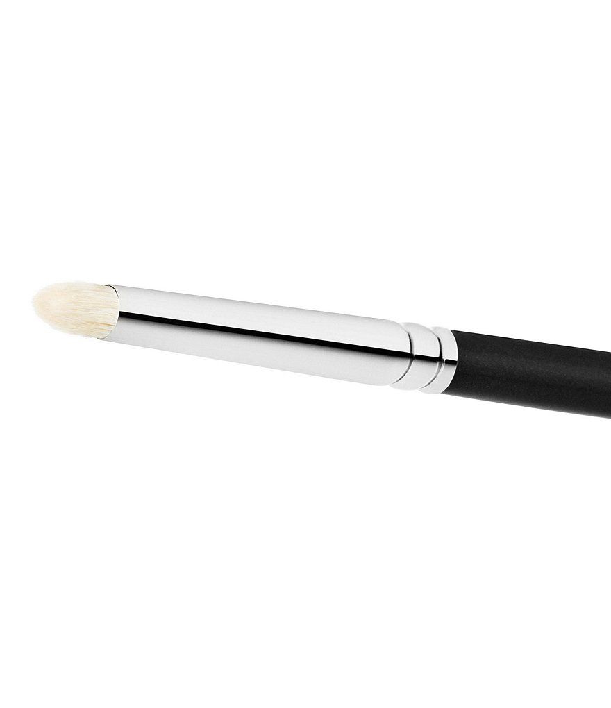 [HCM]Cọ Nhấn Đuôi Mắt MAC 219