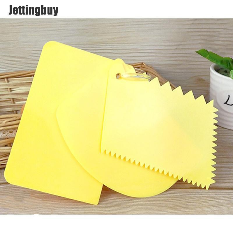 Jettingbuy 3 x Plastic Dough Icing Fondant Scraper Cake Decorating Plain Smooth Jagged Edge