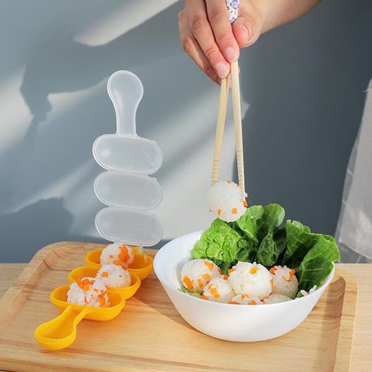 Khuôn lắc cơm viên tròn cơm cho bé