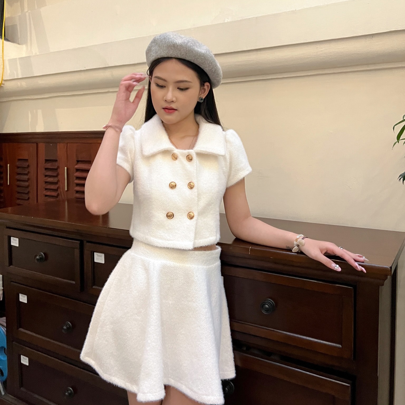 Áo len lông thỏ ngắn tay_Rina Top_PLUMBUM
