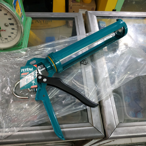 Dụng cụ bơm silicol Total THT21509
